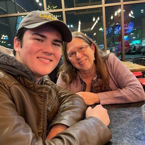 Meet your Posher, Shelley